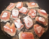 旨味たっぷり♡鮭とレンコンの南蛮漬け作り方4写真