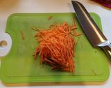作り置きにピッタリ！にんじんしりしり作り方1写真