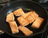 雑な男料理：サーモンの山葵風味ソテー！！作り方5写真