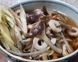 ハタケシメジの温蕎麦・花付き茗荷入り作り方7写真