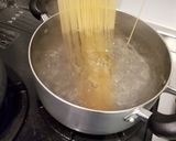 赤ワインとトマトのパスタ。海の幸と共に作り方8写真