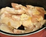 鶏手羽元のにんにく酢醤油煮作り方2写真