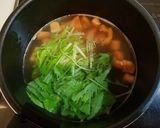 簡単!水菜とトマトのコンソメスープ!作り方3写真
