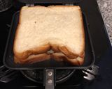ゴルゴンゾーラとベーコンのホットサンド作り方3写真