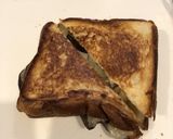ゴルゴンゾーラとベーコンのホットサンド作り方5写真