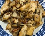 きのこと鶏むね肉のバター醤油炒め作り方4写真