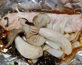 ウラベニホテイシメジと秋鮭のホイル焼き作り方6写真
