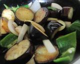 豚こま肉とナスの味噌炒め作り方3写真