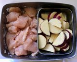 レンジで♪鶏胸肉とさつま芋のチーズ味噌煮作り方1写真