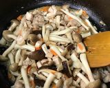 鶏肉としめじのこってり炊き込みご飯作り方3写真