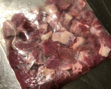 簡単！ラム肉とピーマンの中華炒め♡作り方1写真