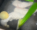 蒸し鶏とツナのわさびマヨネーズ和え作り方2写真