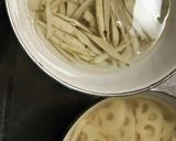 れんこんとごぼうのゴママヨサラダ作り方1写真