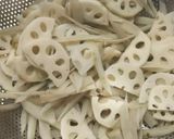 れんこんとごぼうのゴママヨサラダ作り方3写真