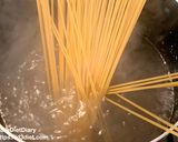 スモークムール貝としめじのペペロンチーノ作り方1写真