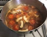 隠し味はケチャップ！トマトの煮込みスープ作り方3写真
