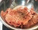 れんこんとニラ入りふわっふわ鶏肉団子揚げ作り方4写真
