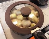 しみうま♡鶏手羽元と里芋の煮物作り方5写真