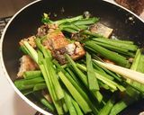 簡単！ボリュームUPでうなぎのニラ玉作り方4写真