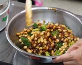 ゆで大豆とブロッコリーのごま味噌和え♪作り方2写真
