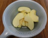 りんごの赤ワイン煮作り方1写真