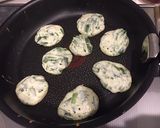 【離乳食後期〜】ニラのチヂミパンケーキ作り方3写真
