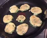 【離乳食後期〜】ニラのチヂミパンケーキ作り方4写真