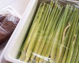 秋の味覚☆旬のマコモと山のキノコの味噌汁作り方1写真