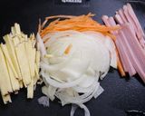 簡単！旨い☆薩摩芋とハムの花椒ソース炒め作り方1写真