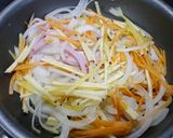 簡単！旨い☆薩摩芋とハムの花椒ソース炒め作り方2写真