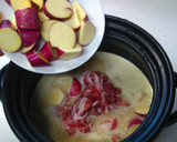 さつまいもと豚肉の味噌マヨ炊き込みご飯作り方3写真