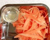 お弁当に★にんじんのレモンマリネ作り方1写真