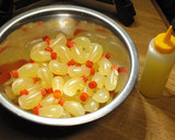 すだちを絞ってポン酢を作る。保存する。作り方11写真