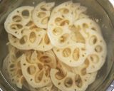 【簡単】レンコンの梅肉和え作り方1写真