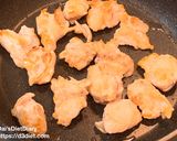 鶏手羽トロとしめじのバルサ味噌炒め作り方2写真