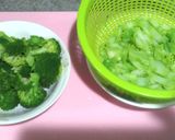 捨てるの待った！ブロッコリー芯の炒めもの作り方5写真