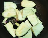 簡単やわらか✾牛カルビと茄子の洋風煮込み作り方5写真