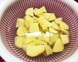 さつまいもと鳥の甘辛作り方1写真