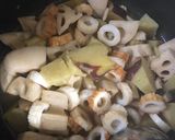 さつまいもとれんこんのこっくり煮作り方3写真