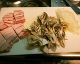 舞茸と豚バラ肉で秋の和風カレー丼作り方1写真
