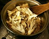 舞茸と豚バラ肉で秋の和風カレー丼作り方5写真