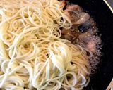 鮭と舞茸のバター醤油パスタ作り方4写真
