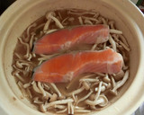 土鍋で簡単★鮭としめじの炊き込みご飯作り方3写真