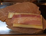 チキンカツのチーズ&ベーコン挟み作り方3写真