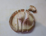 簡単絶品・魚のアラと椎茸のスープ作り方1写真