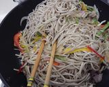 きのこたっぷり そばのペペロンチーノ風作り方6写真