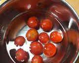 冷凍プチトマトの味噌汁作り方1写真