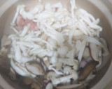 きのこと豚のトマトスープ作り方3写真