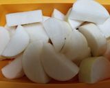 炊飯器で簡単！しみしみ皮ごと鶏大根作り方1写真
