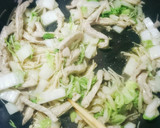 豚ロースと白菜エノキの中華風炒め作り方3写真
